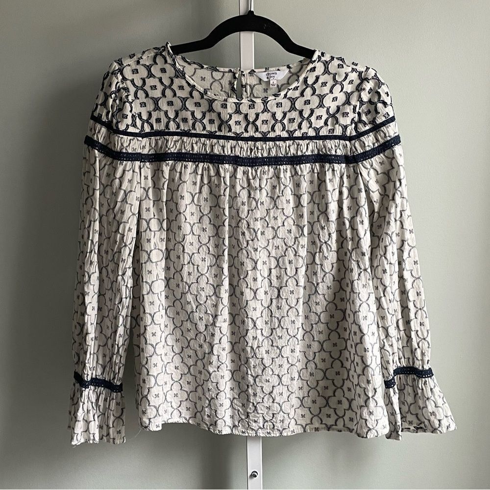 Crown & Ivy Ivory Patterned Professional Blouse